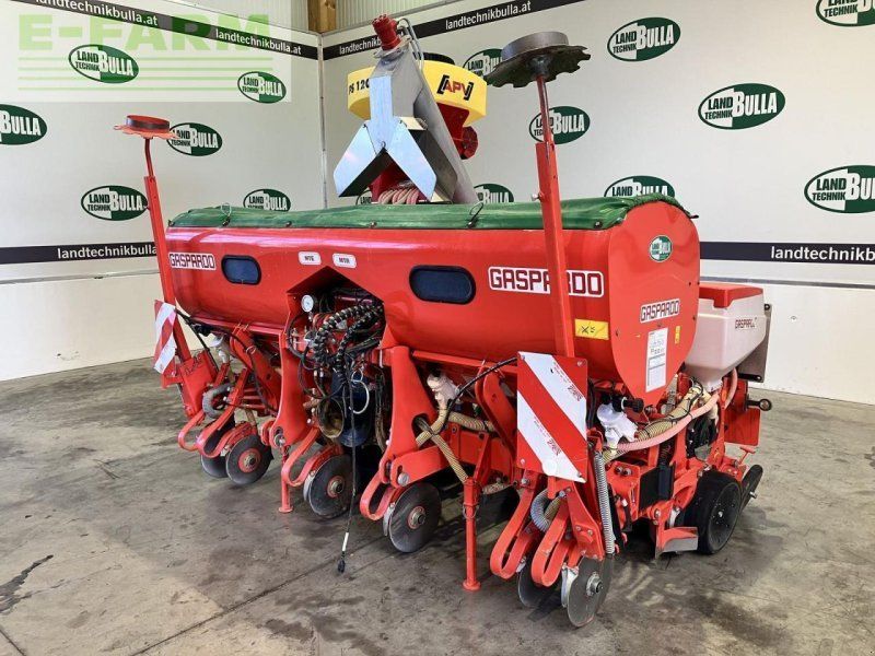 Gehl mtr 6 reihen isobus apv streuer