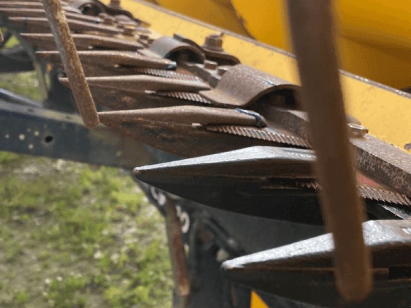 New Holland CR 9080