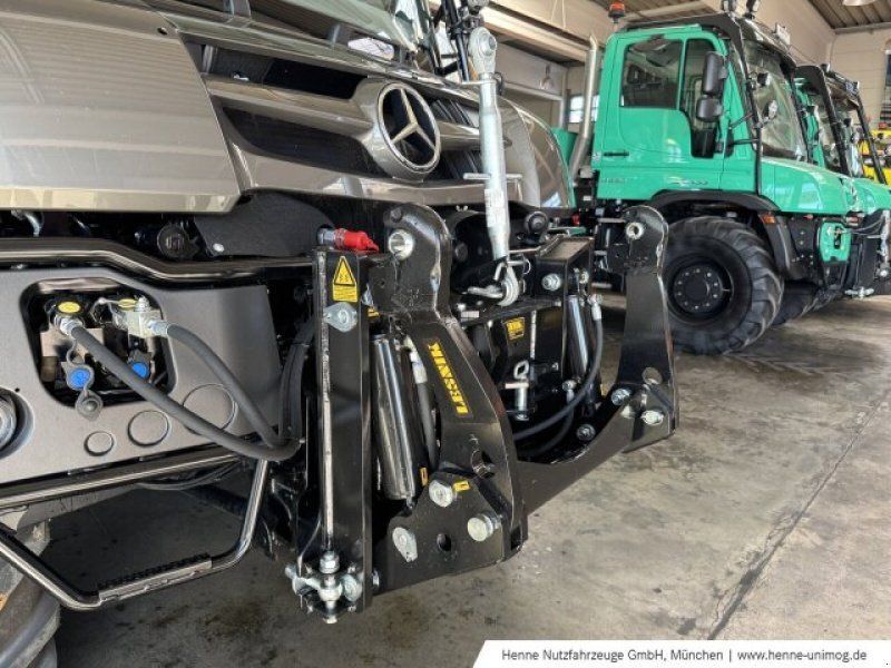 Lesnik Frontkraftheber SHL PU36B3 Unimog Unitrac