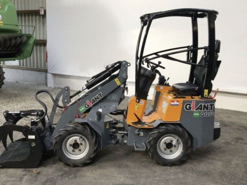 Giant G1200
