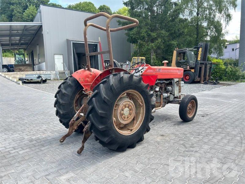 Massey Ferguson 168