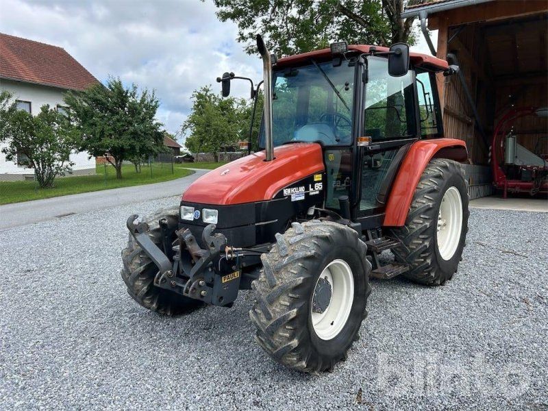 New Holland L 65 DT