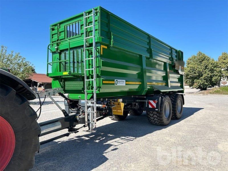 Kröger MUK 303