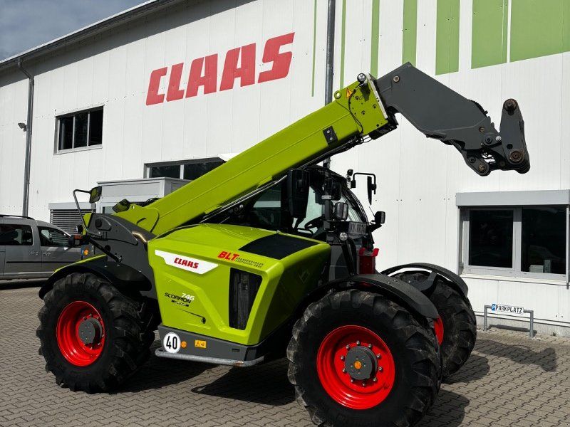 Claas Scorpion 746