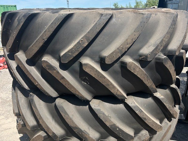 Michelin 650/65R38