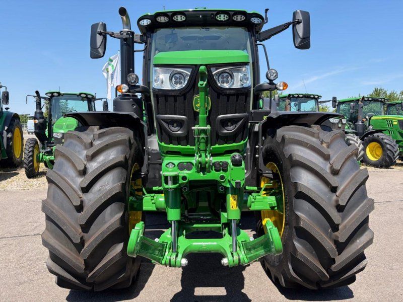 John Deere 6R 185