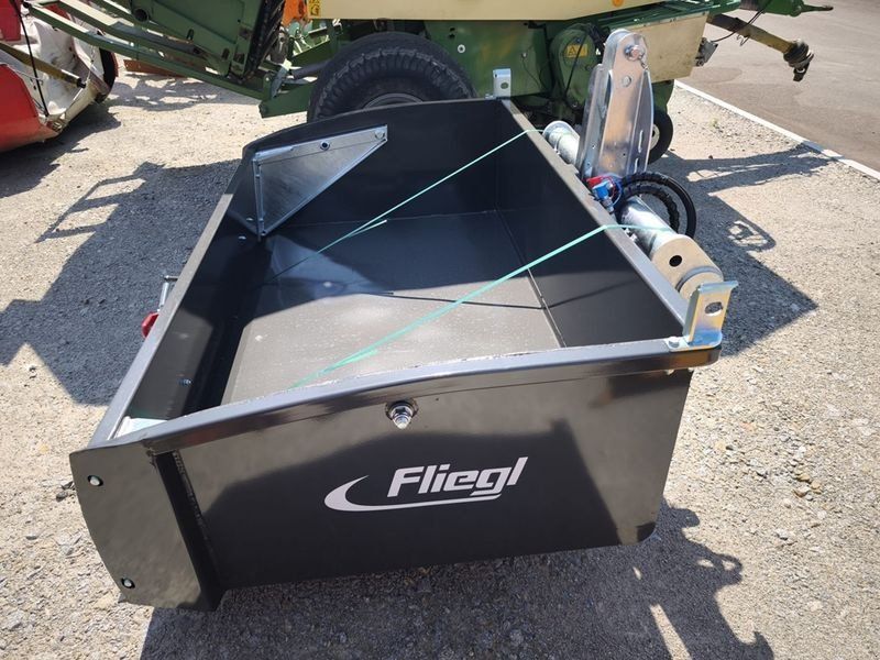 Fliegl Gigant 1800 mm Heck- und Hochkippschaufel