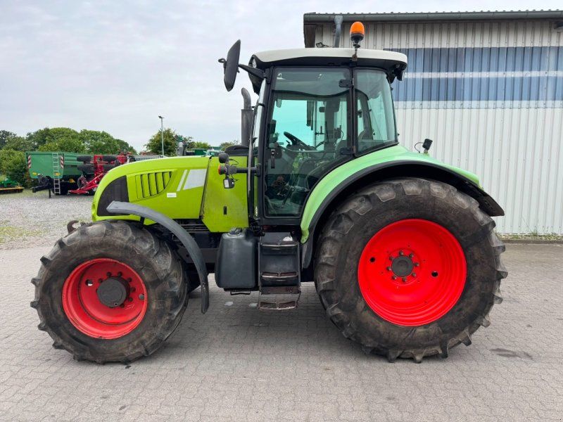 Claas Arion 630 CIS