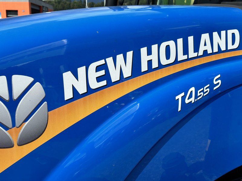 New Holland T4.55S