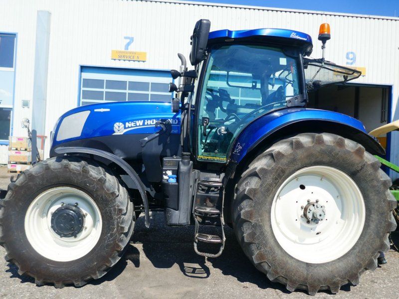 New Holland T7.210 Auto Command