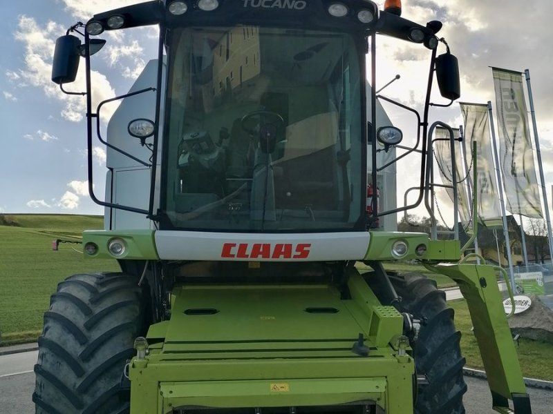 Claas TUCANO 440 (er TUCANO 400)