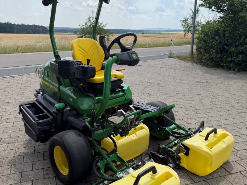 John Deere 2750 E-Cut