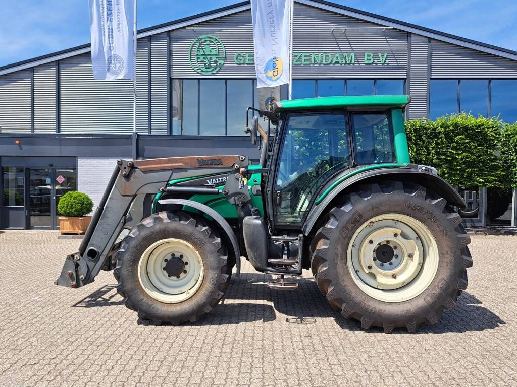 Valtra N 121 HT