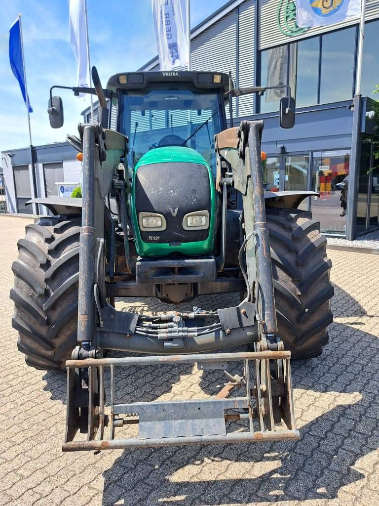 Valtra N 121 HT