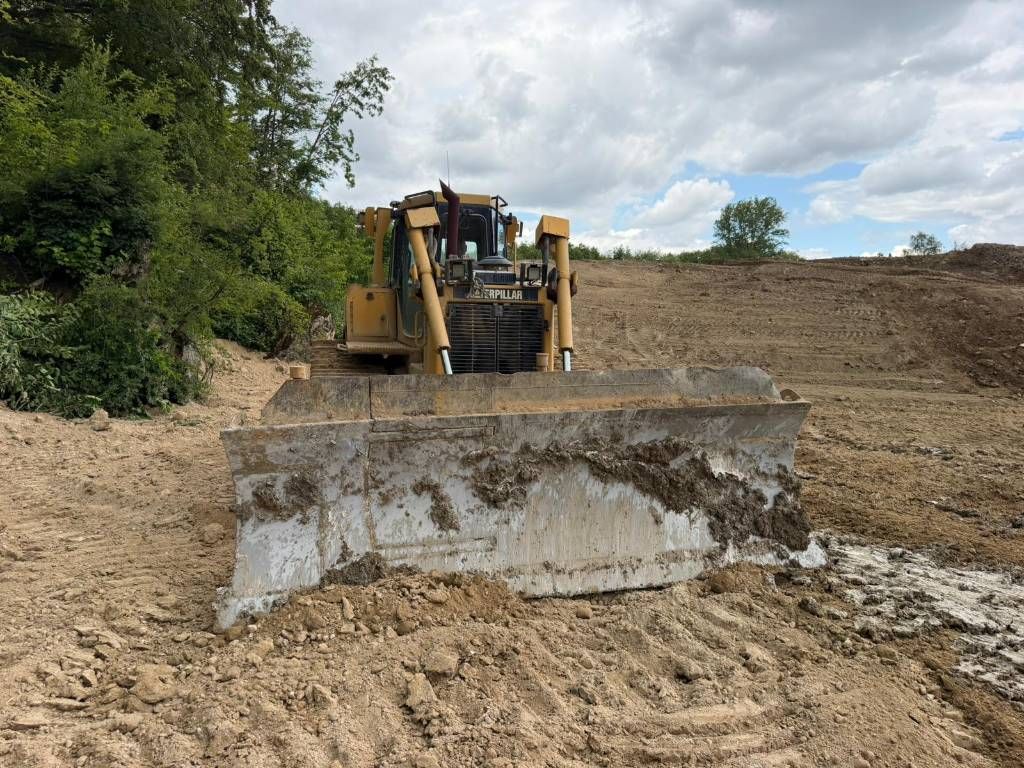 CAT D 6 R III