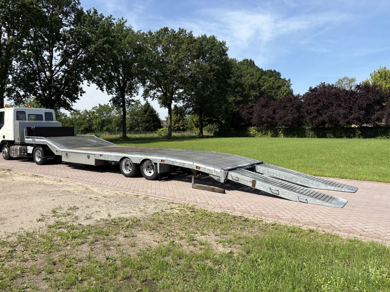 IVECO CARGO TREKKER 22T - semi dieplader Veldhuizen 17 TON