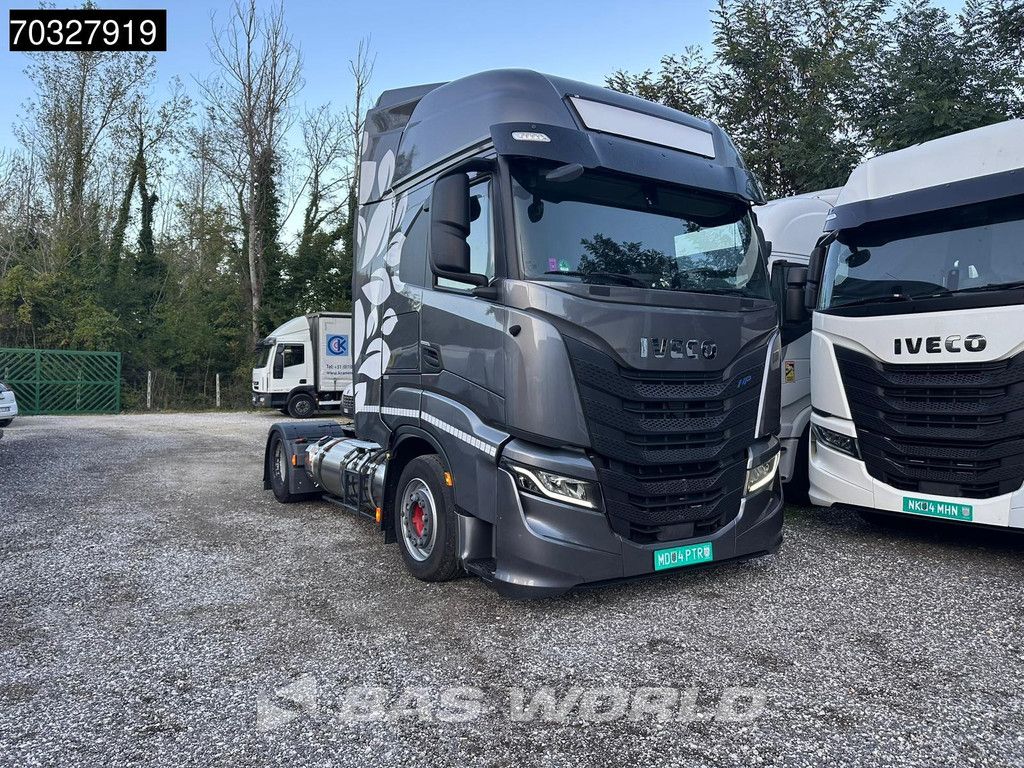 Iveco S-Way S-Way NP 460 4X2 LNG Intarder 2 Tanks