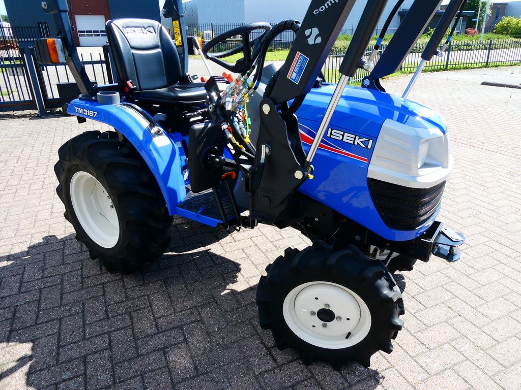 Iseki TM3187 4wd / 0130 Draaiuren / Voorlader
