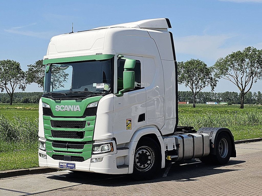 SCANIA R450