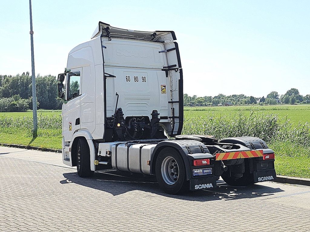 SCANIA R450