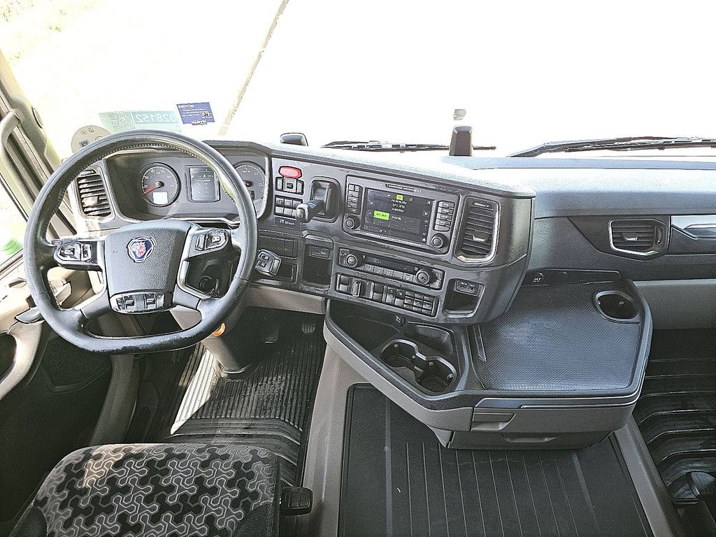 SCANIA R450