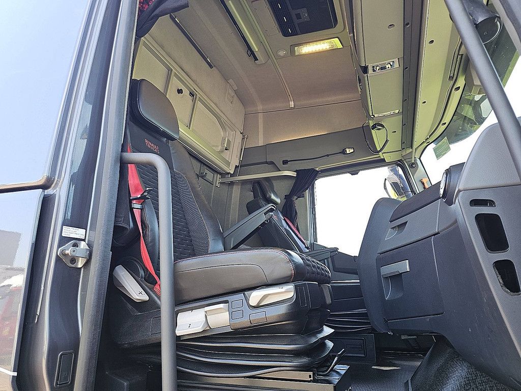 RENAULT T 520 high