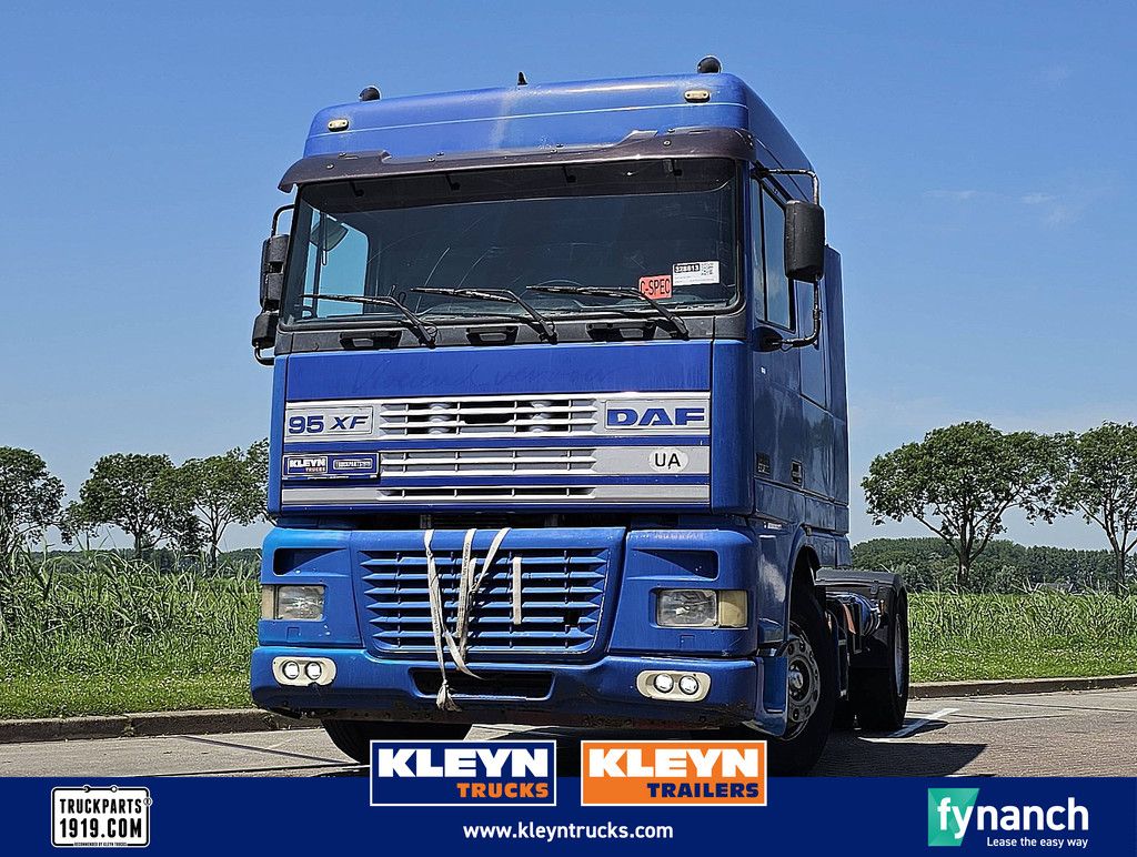 DAF XF 95.380 spacecab euro 2