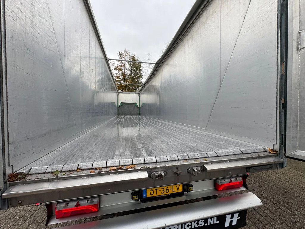 Kraker K-Force 92m3 10MM Cargo Floor Liftas
