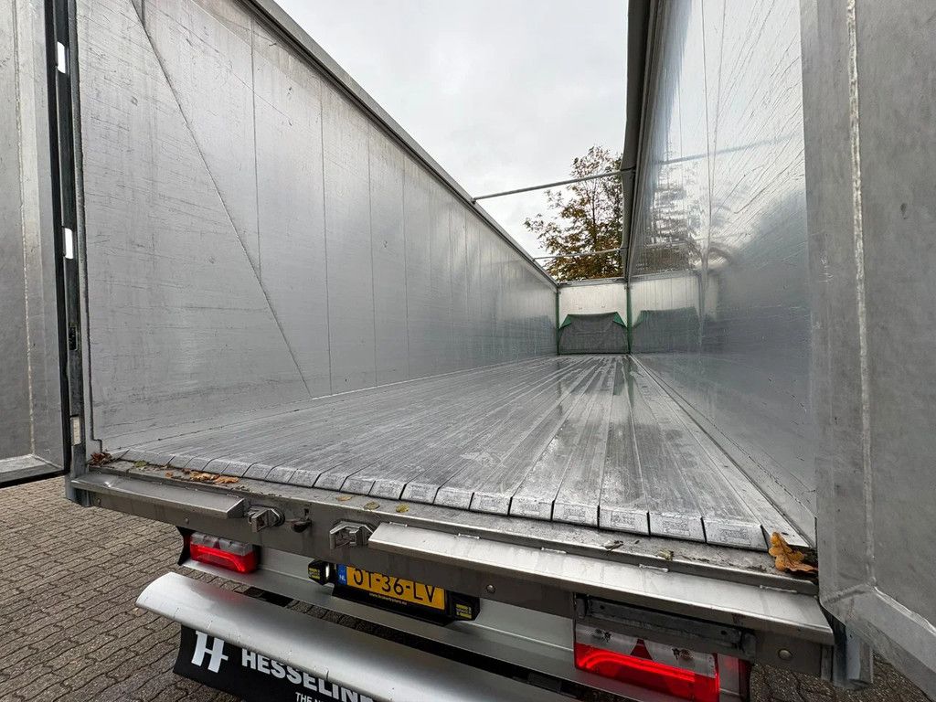 Kraker K-Force 92m3 10MM Cargo Floor Liftas