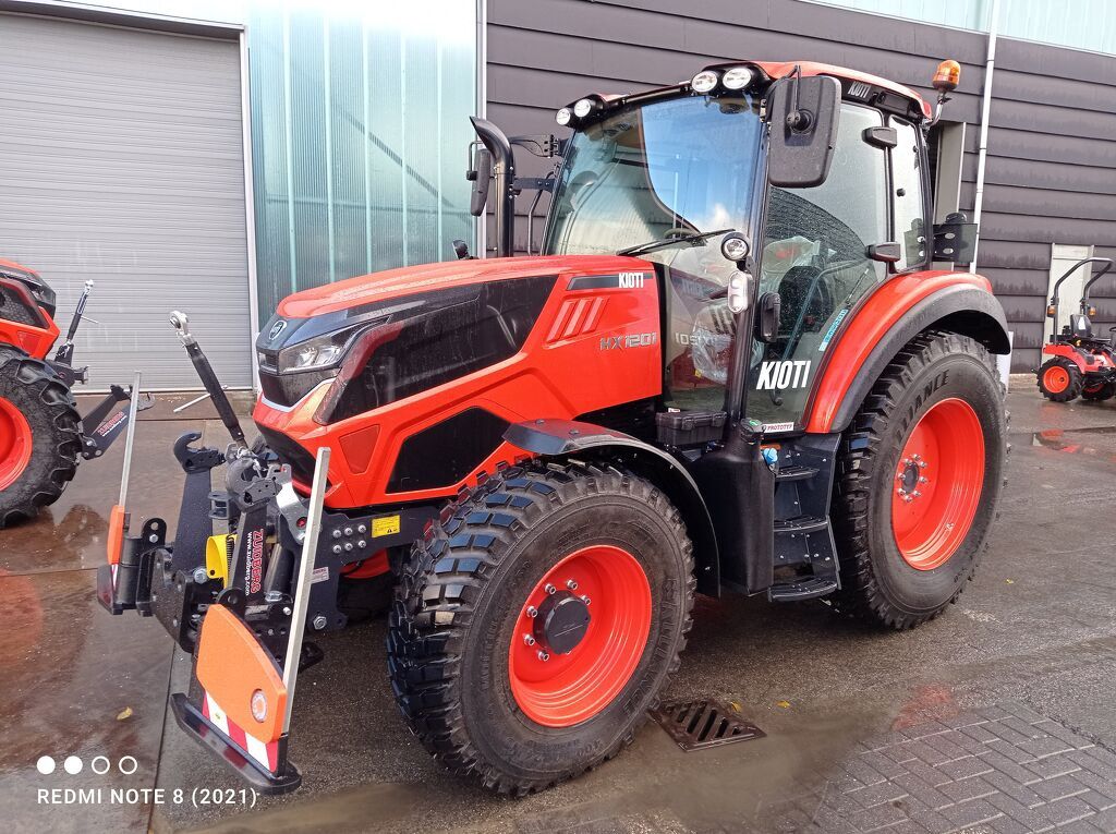 Kioti HX 1201 127 PK Tractor 4 wd cabine NIEUW zeer compleet speciale prijs !!