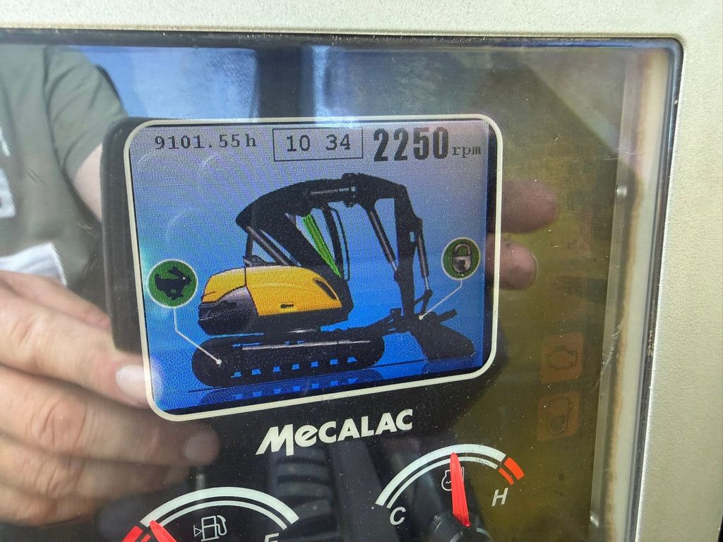 Mecalac MCR 8 Graafmachine