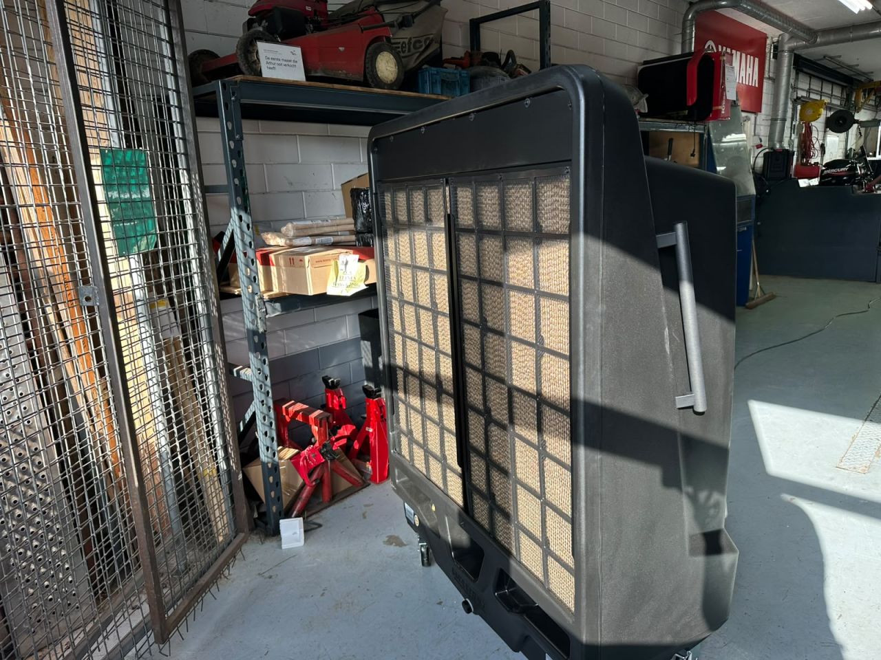 Master industriële koeler BC221 voor maximaal 330m²