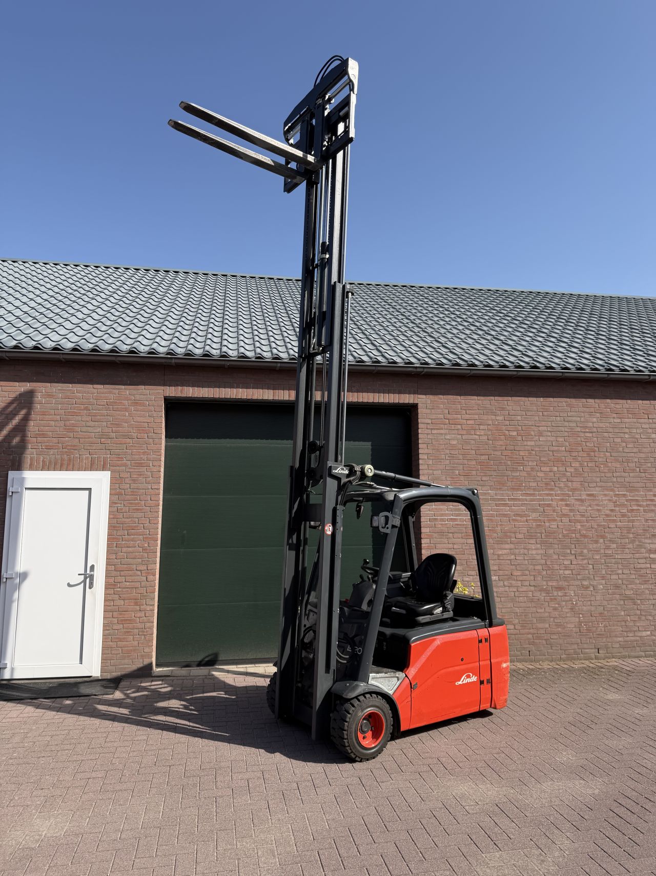 Linde E20L-01 289 uur!! triplo elektrische heftruck nieuwstaat!