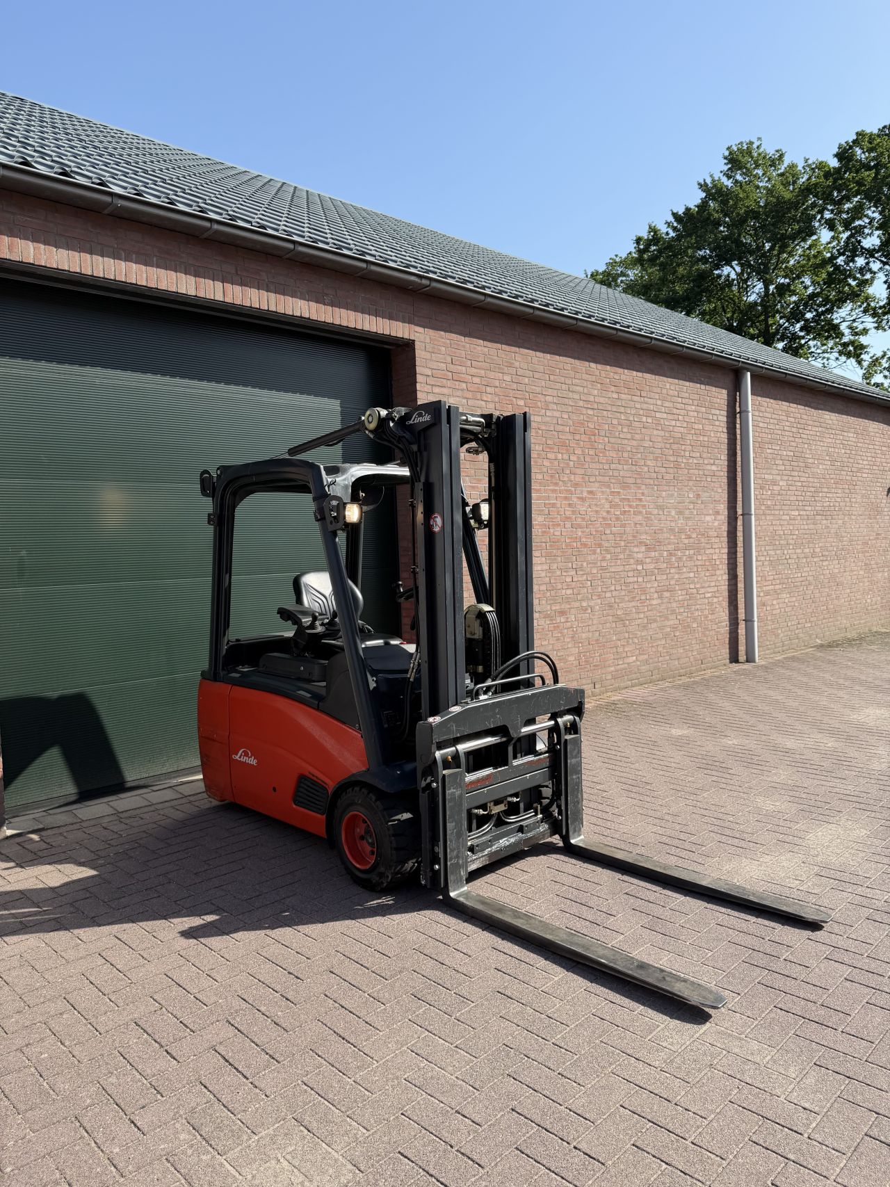 Linde E20L-01 289 uur!! triplo elektrische heftruck nieuwstaat!