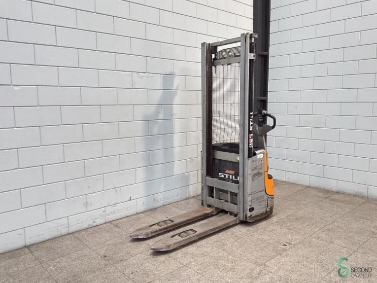 Stackers Electric Still EXV12 2019