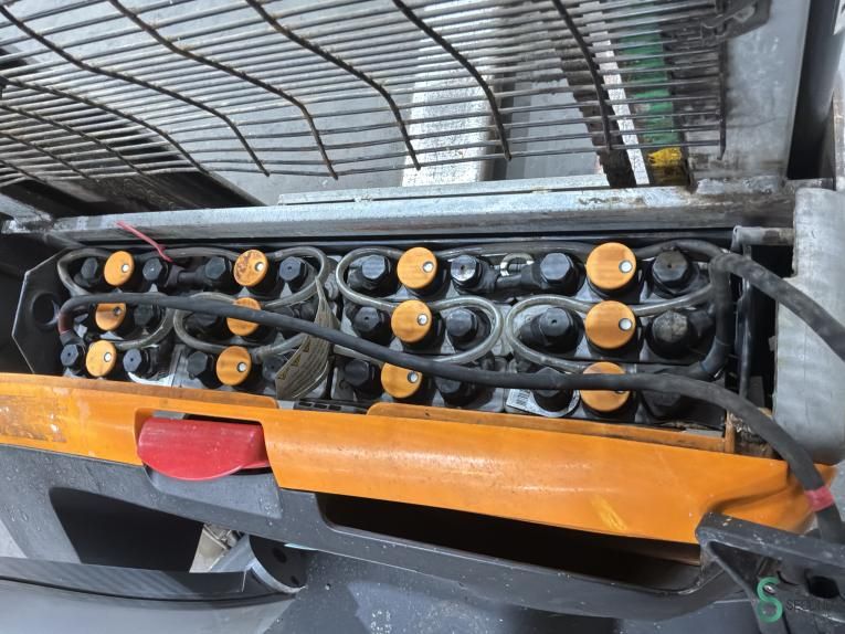 Stackers Electric Still EXV12 2019