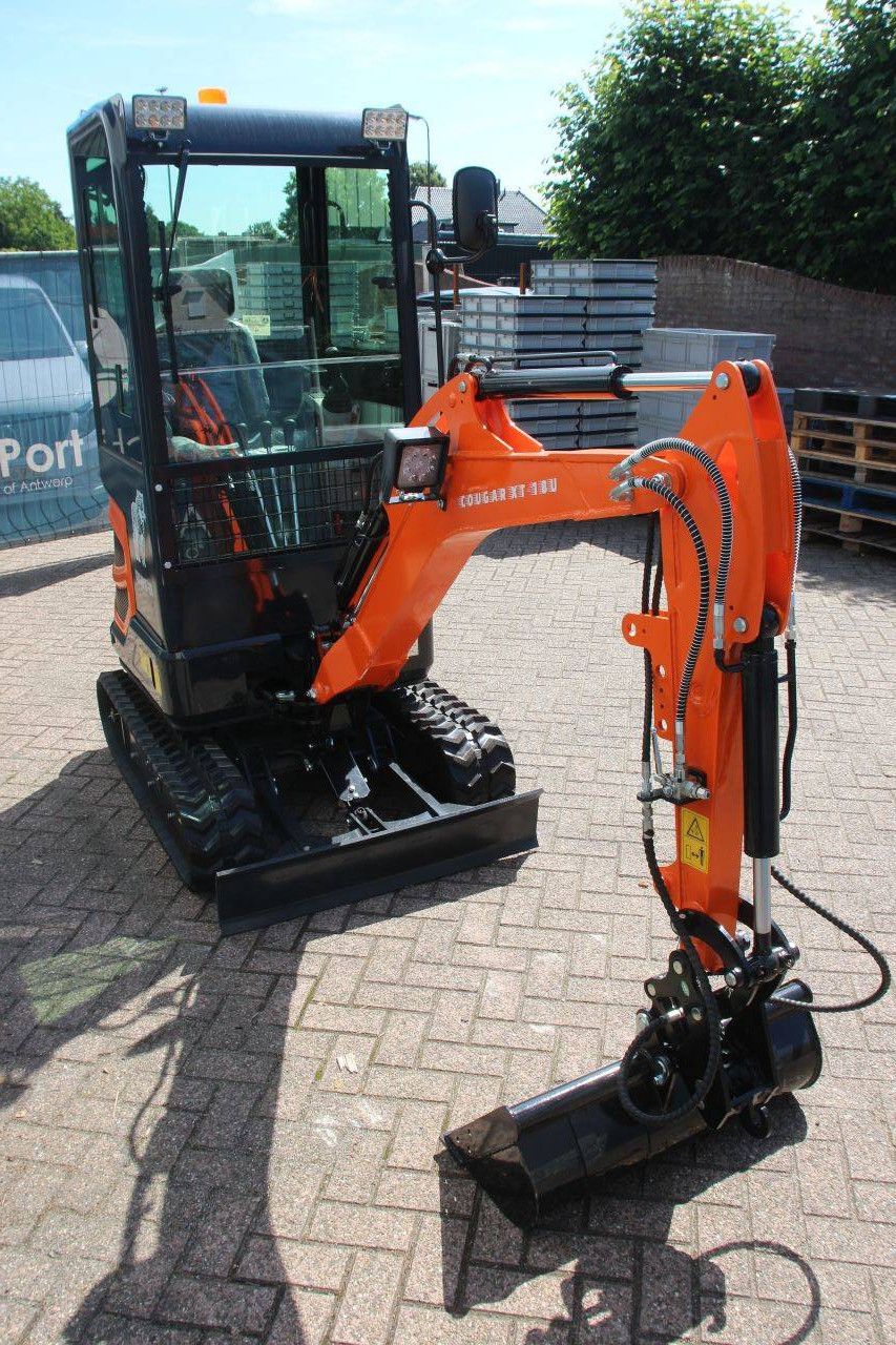 Cougar XT-18U Minibagger Diesel 10,2 kW Neu