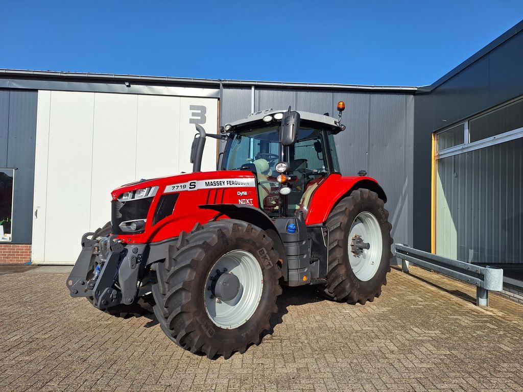 Massey Ferguson 7719-S DYNA-VT EXCLUSIVE