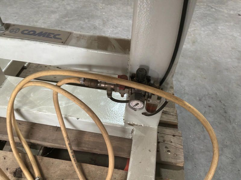 2008 Comec BPS/1 pneumatic upholstery press