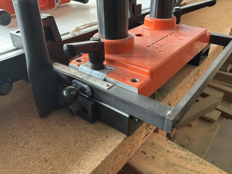 1991 Blum M51N1000 Minipers