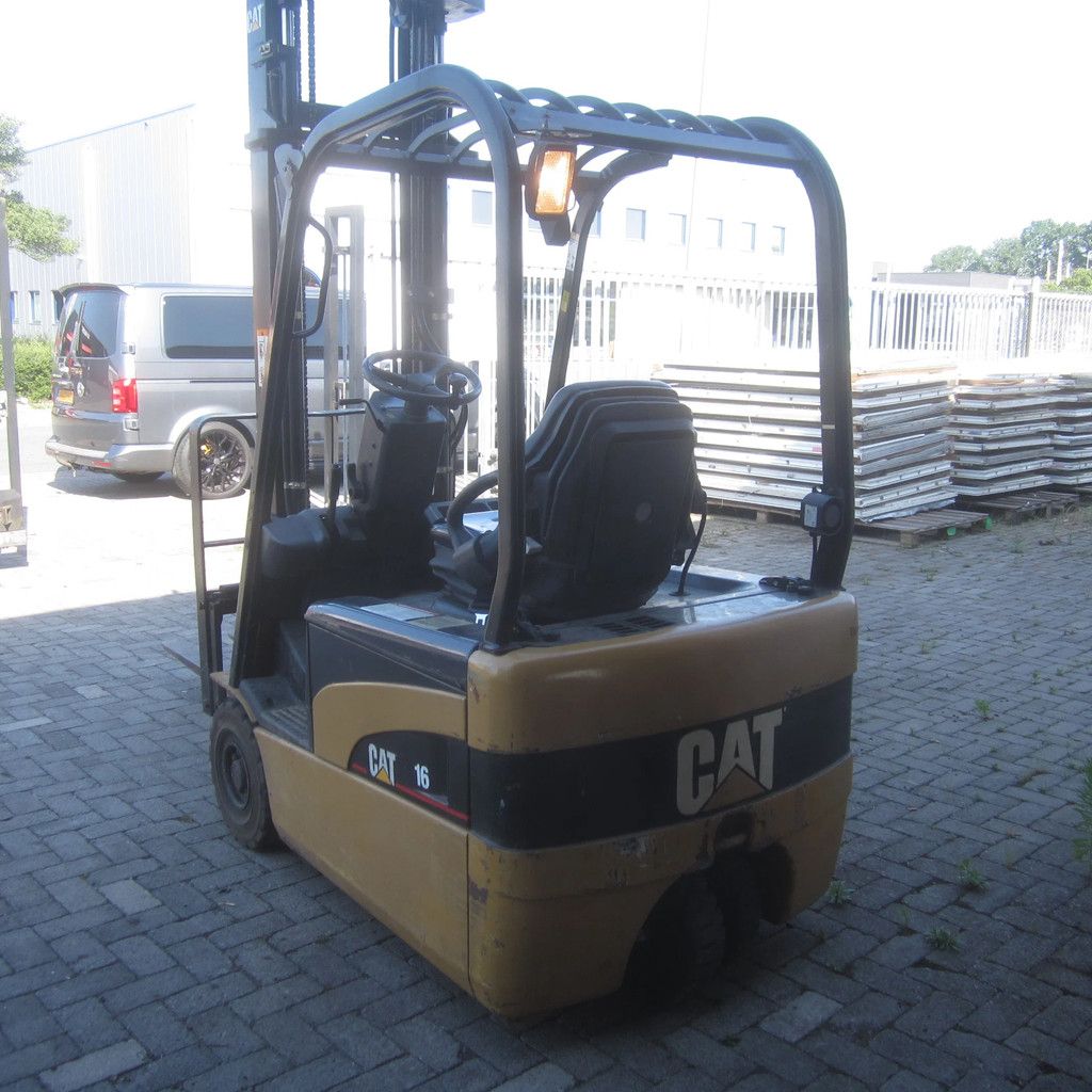 Caterpillar EP16NT, elektrisch, duplomast, side shift.