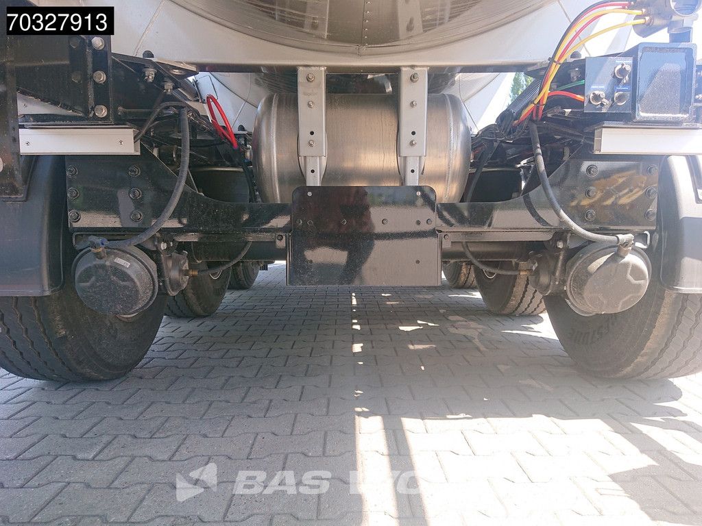 Kässbohrer STB NEW! 30.000L Bitumen
