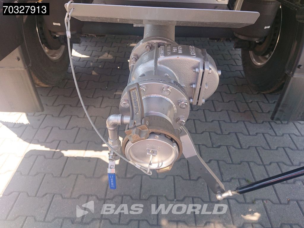 Kässbohrer STB NEW! 30.000L Bitumen