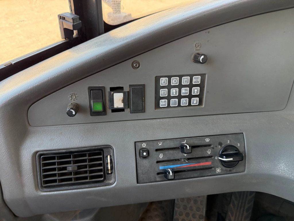 Volvo A25E
