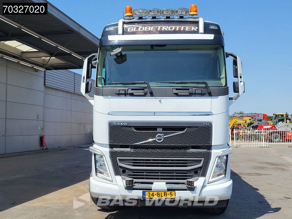 Volvo FH FH 540 8X2 NL-truck LONGO Saugbagger Turbine Suction excavator Hydraulic arm Euro 6