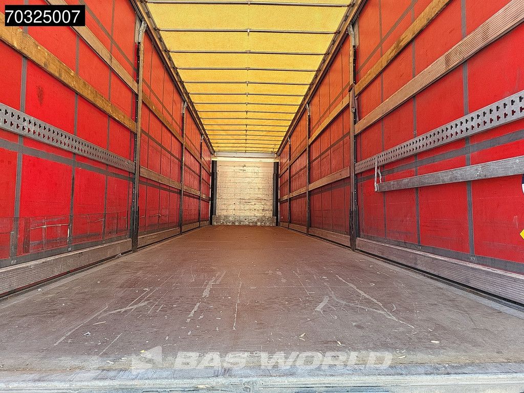 Schmitz SCB*S3T 3 axles Lift Axle