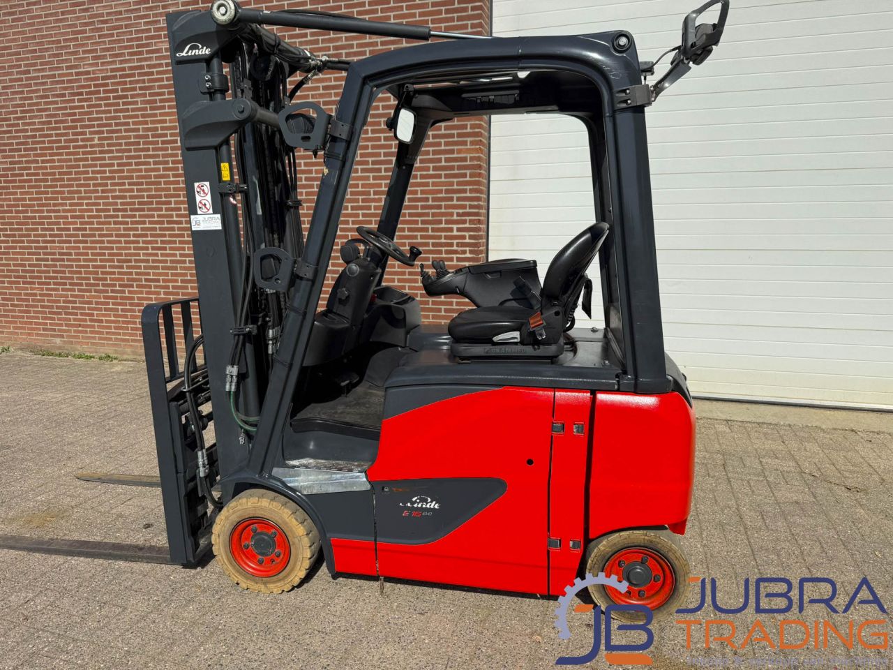 Linde E16PH-02 Electric Forklift | 2018 | 12351H | 1.6T | 5.2M