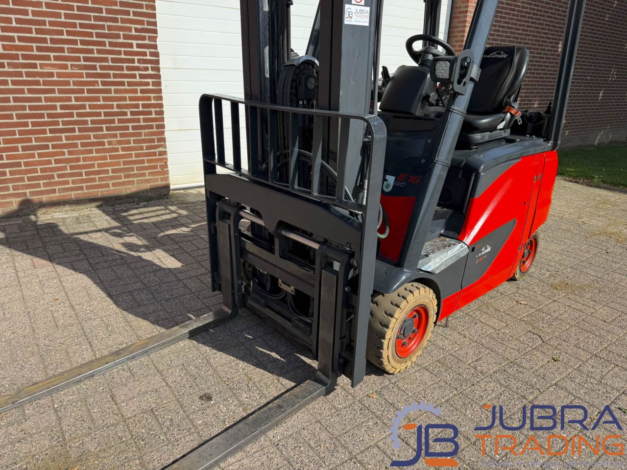 Linde E16PH-02 Electric Forklift | 2018 | 12351H | 1.6T | 5.2M