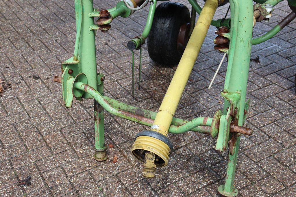 Hay tedder Krone KW8.80/8 2004