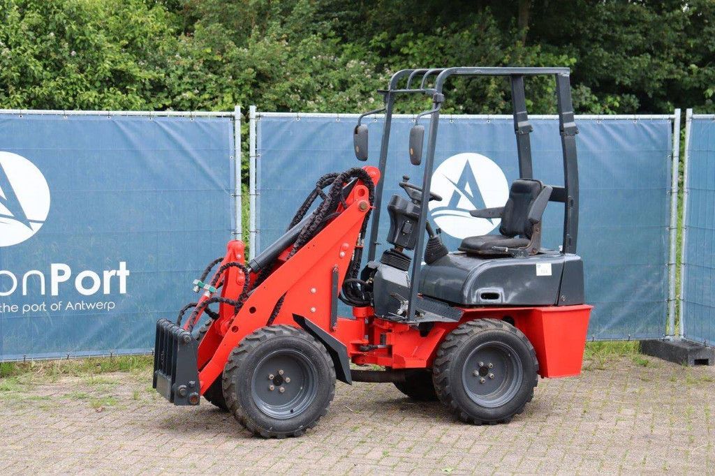 Knickgelenkter Radlader Kraffter K800 Diesel 21,5 PS